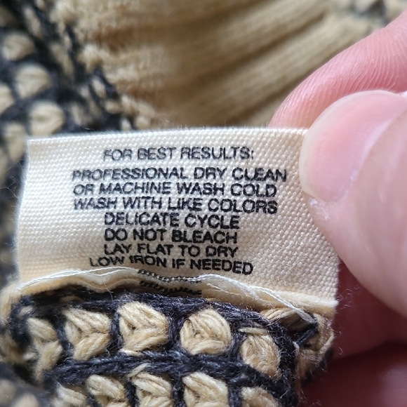 Candy & Caviar Khaki Recycled Blend Mockneck Quarter-zip Sweater - Size S - Picture 7 of 9